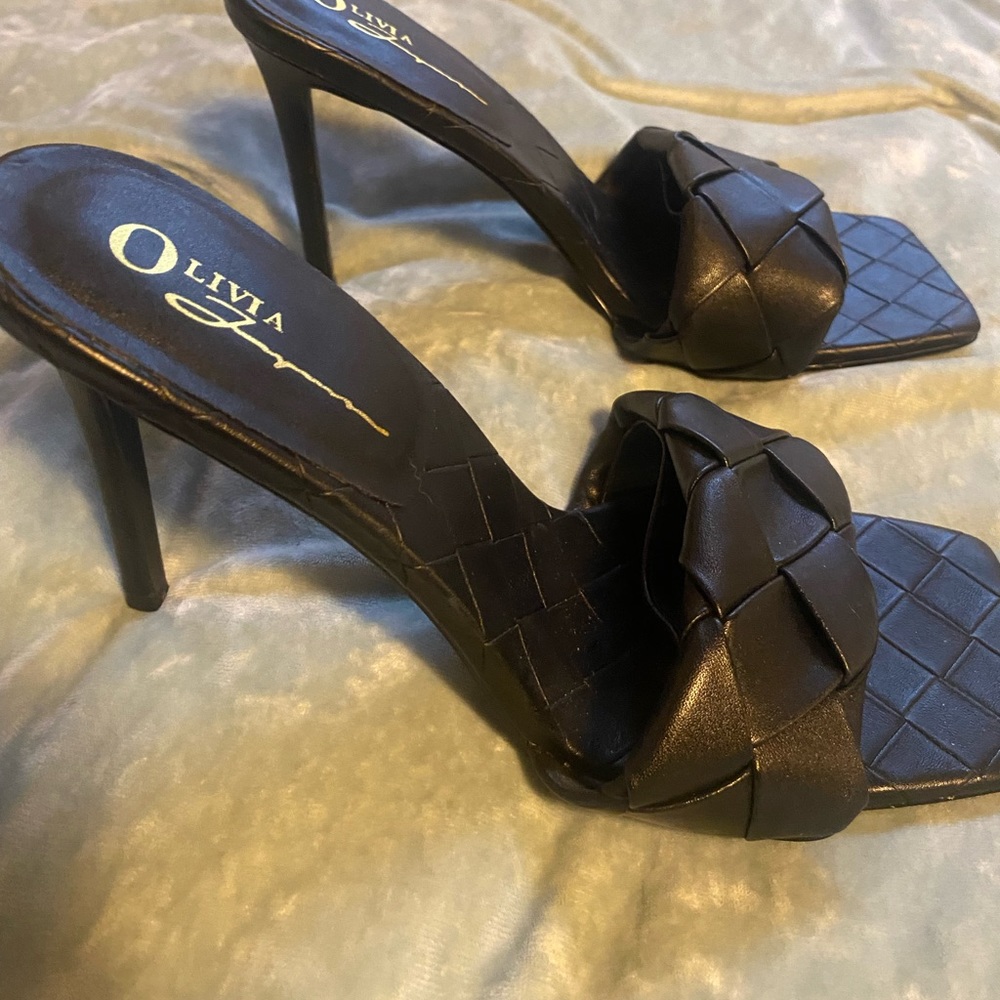 black open toe heel